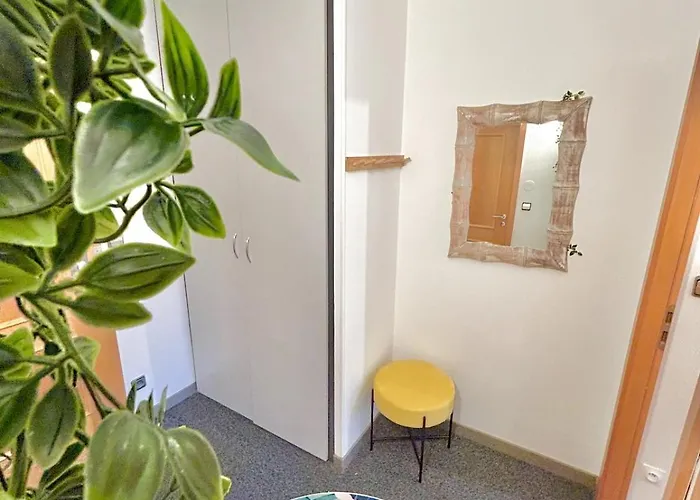 Sweet Jungle - Stylish, Cozy And Romantic - Colmar Apartment Bollwiller